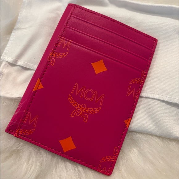 MCM Visetos Card Case - Picture 6 of 7